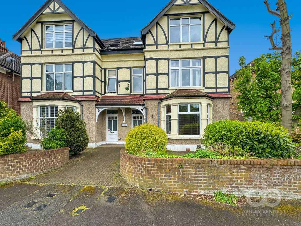 Property photo 1 of 9 01