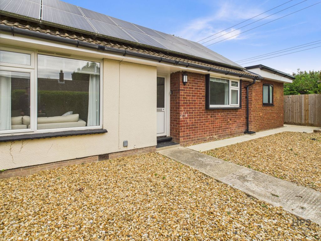 Property photo 1 of 25