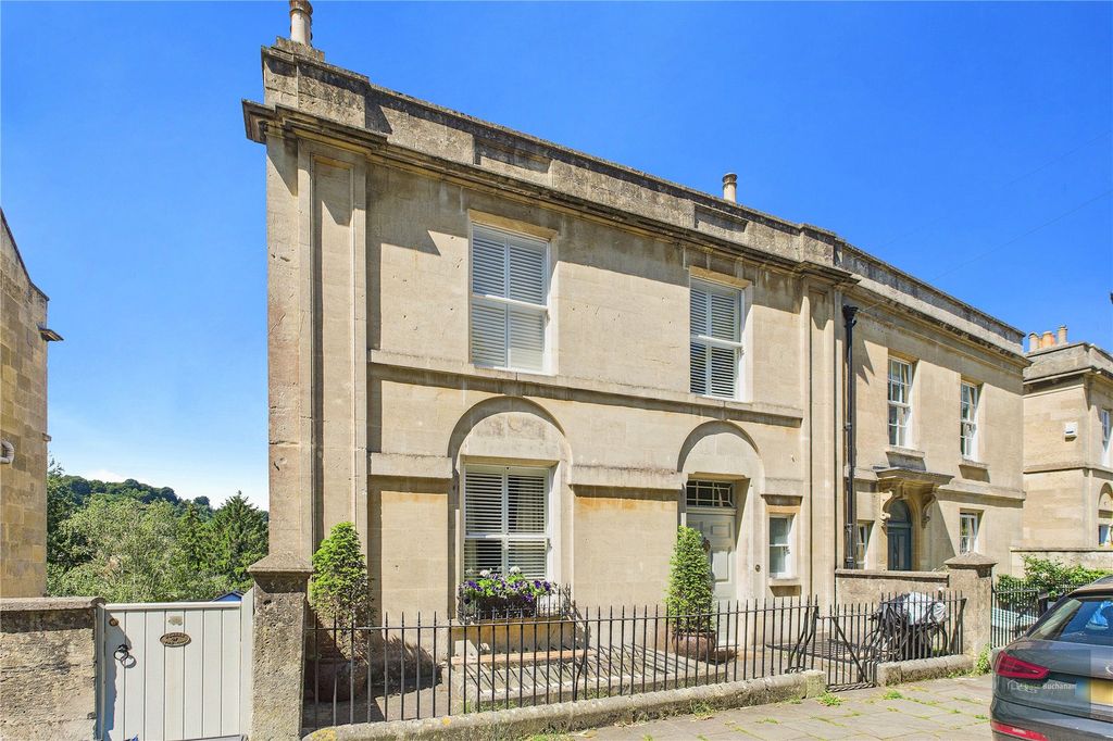 Property photo 1 of 27 Picture No. 30