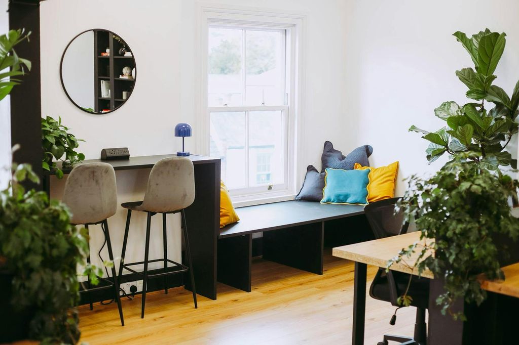 Property photo 3 of 12 c8c1562E922E479085A18c1Bd0Dedd60.Jpg