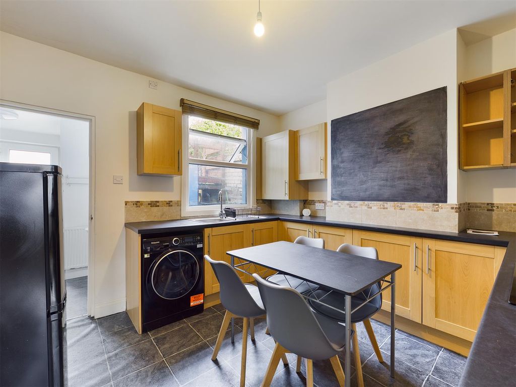 Property photo 2 of 7 Cam00771P1-Pr0111-Still04.Jpg