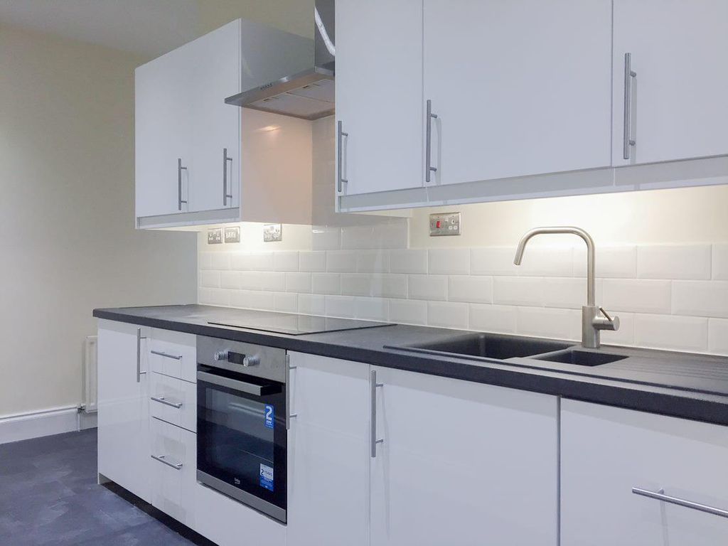 Property photo 1 of 14 7Fd6A25d-8F97-4166-A224-E1Bef900A235.Jpg