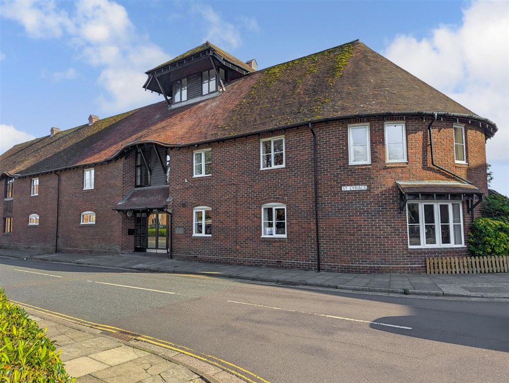 Property photo 1 of 9 External New