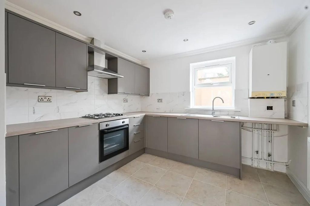 Property photo 3 of 9 20E739cc8A1F729Af93A5956143dc8B55E7E65c9.Png