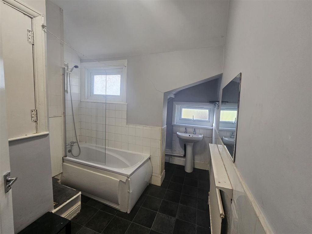 Property photo 3 of 6 20251029_131212.Jpg