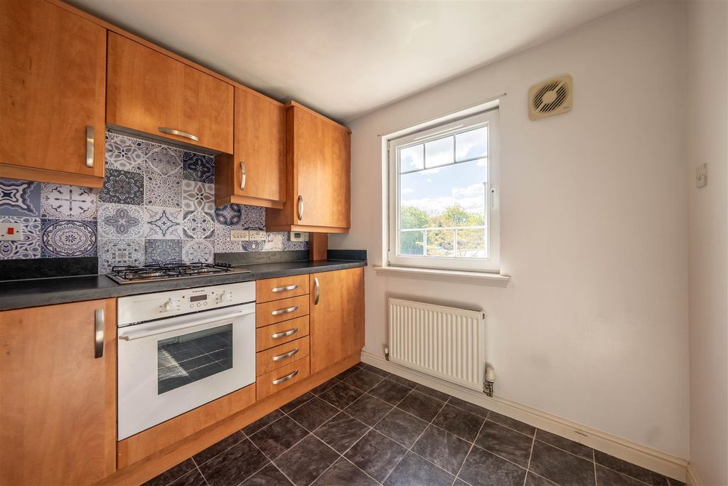 Additional image 4 of 2 bed flat for saleCollinson View, Perth PH1