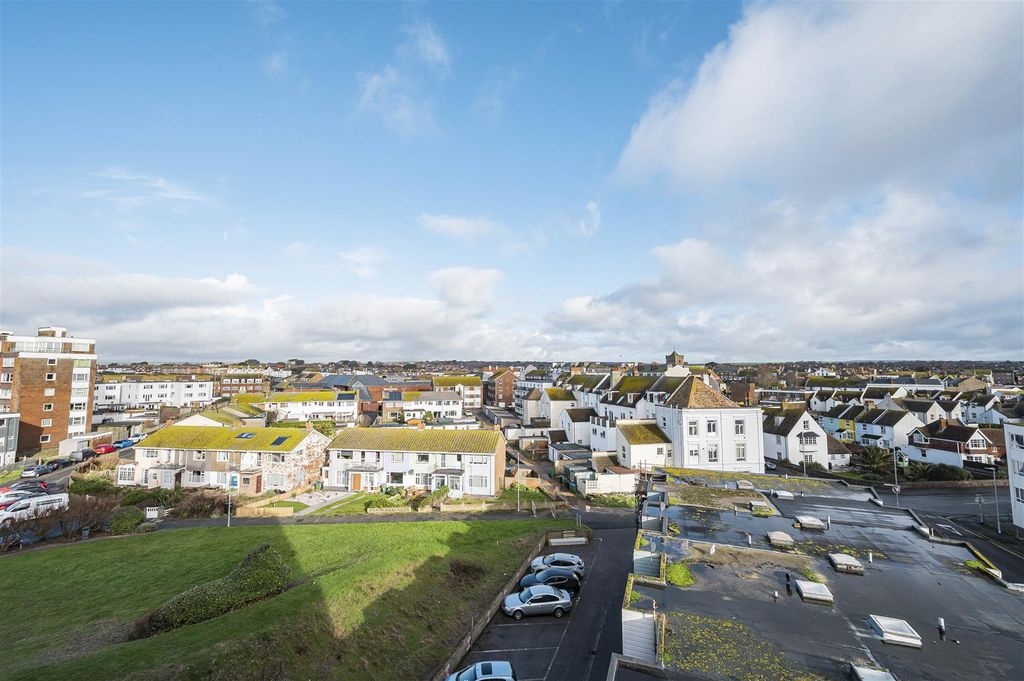 Property photo 2 of 13 View