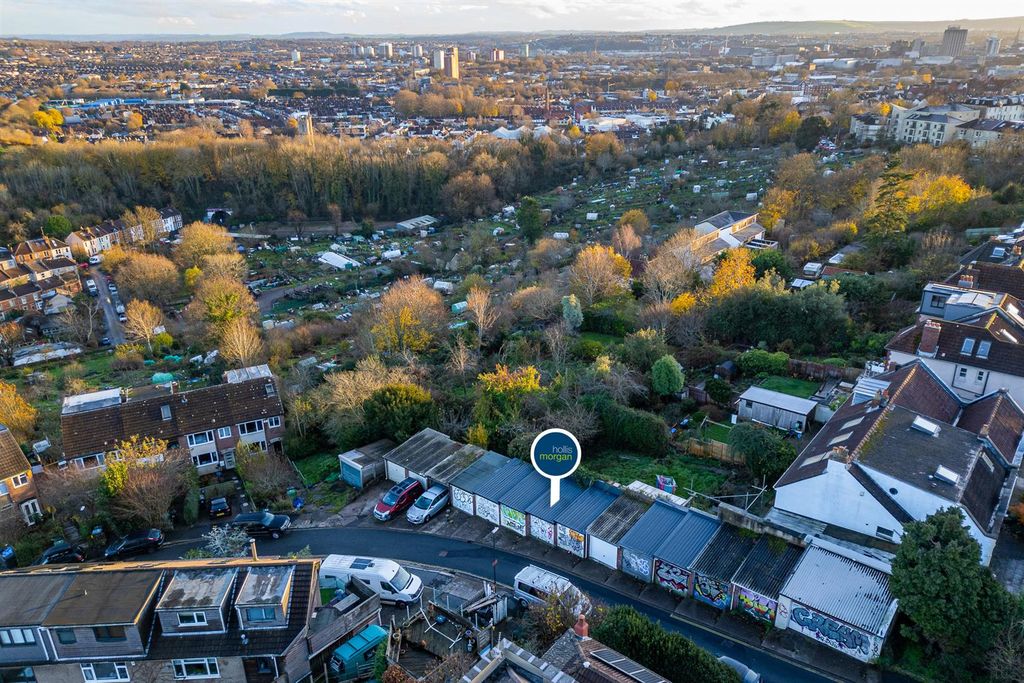 Property photo 3 of 16 Garage 9 @ Kathdene Gardens, Ashley Down, Bristol