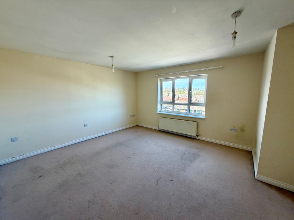 Property photo 3 of 6