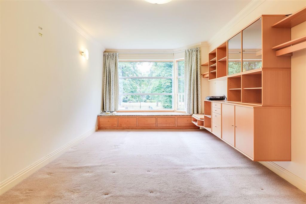 Property photo 2 of 15 Img (6).Jpg