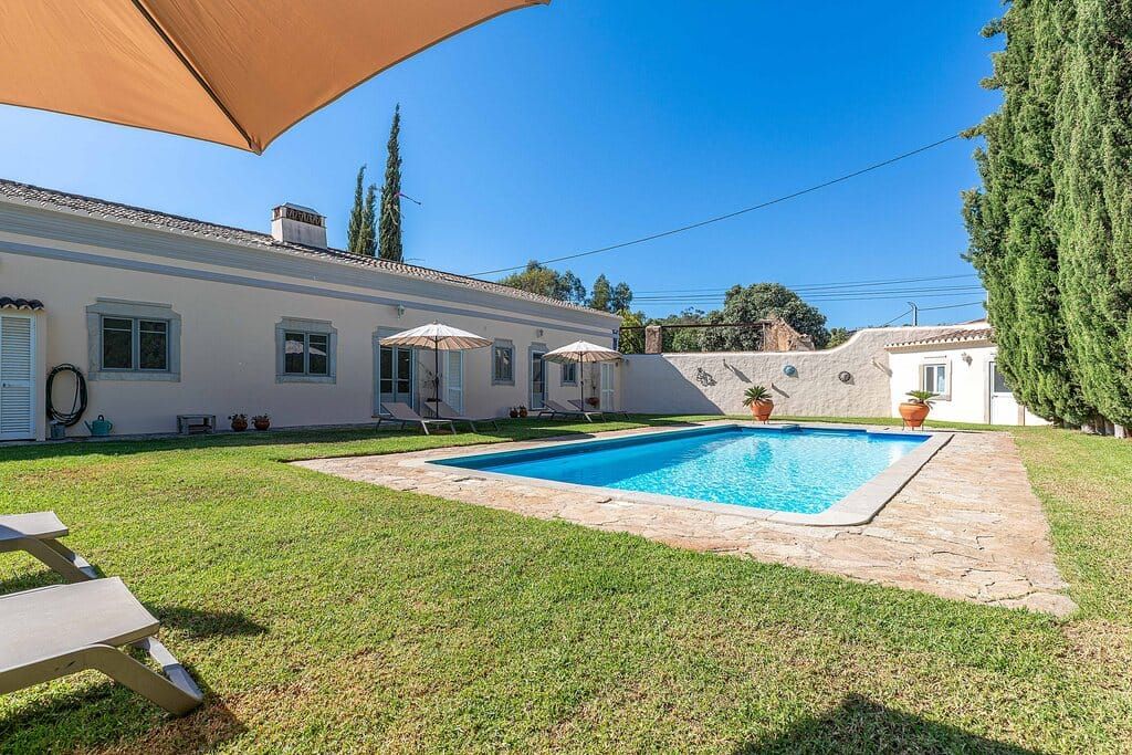 Property photo 2 of 26 Algrave Quinta Ptsaov405 1
