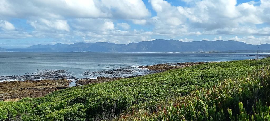 Property photo 3 of 10 1Sw1720528