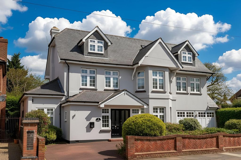 Property photo 1 of 49