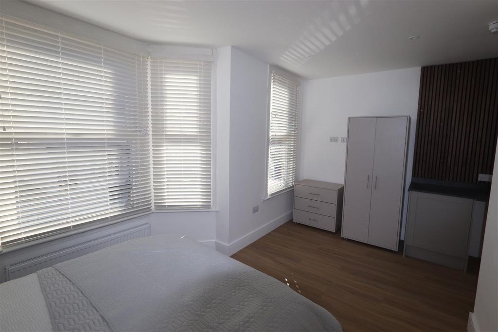 Property photo 3 of 13 Img_2898.Jpg