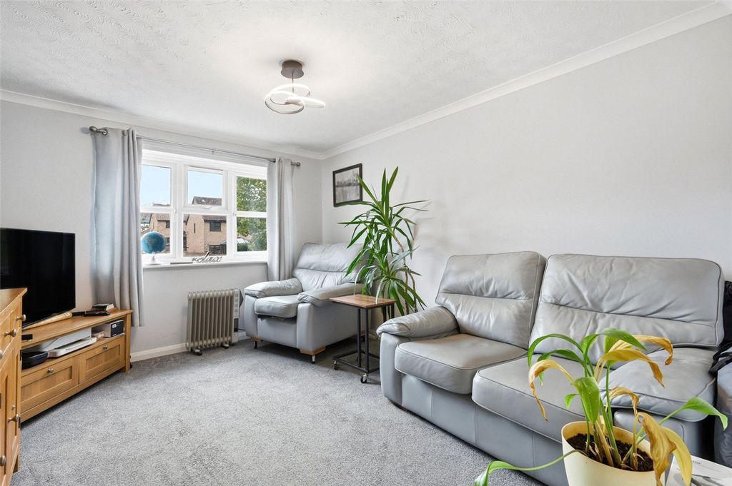 Property photo 3 of 8 Picture No. 05