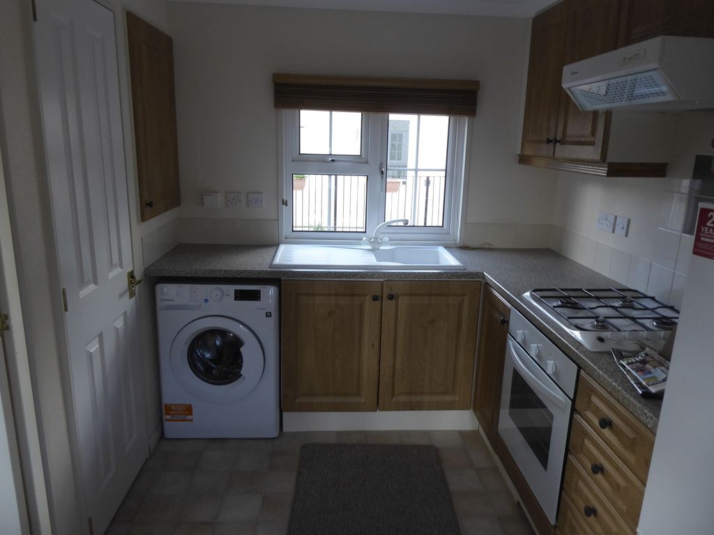 Property photo 3 of 19