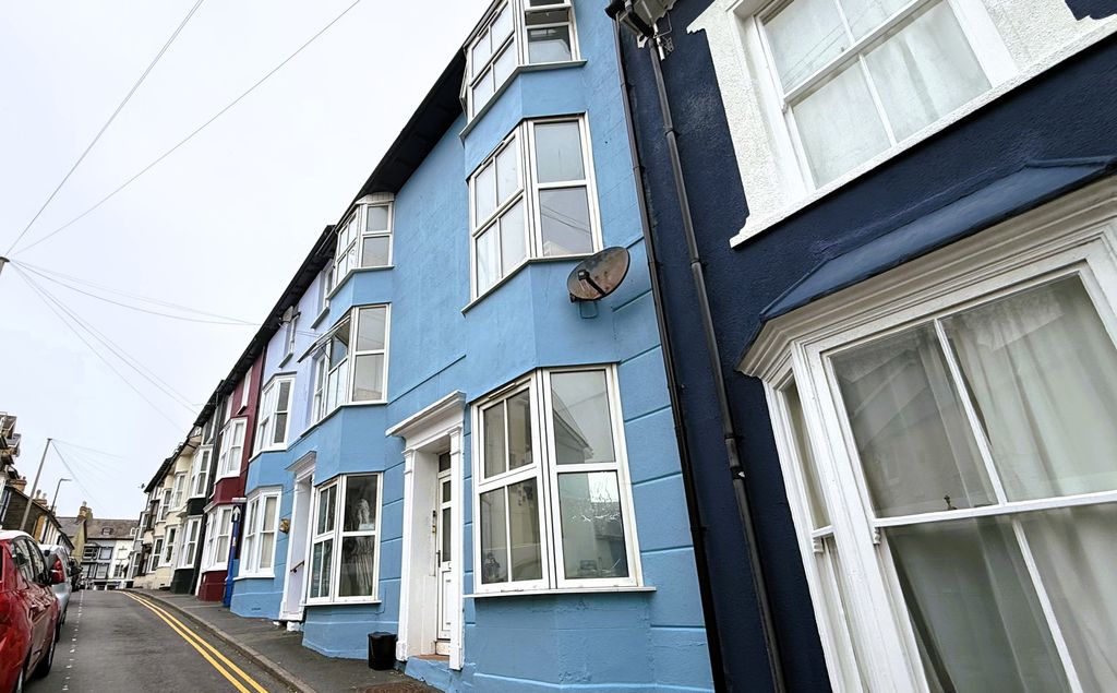 Property photo 1 of 1