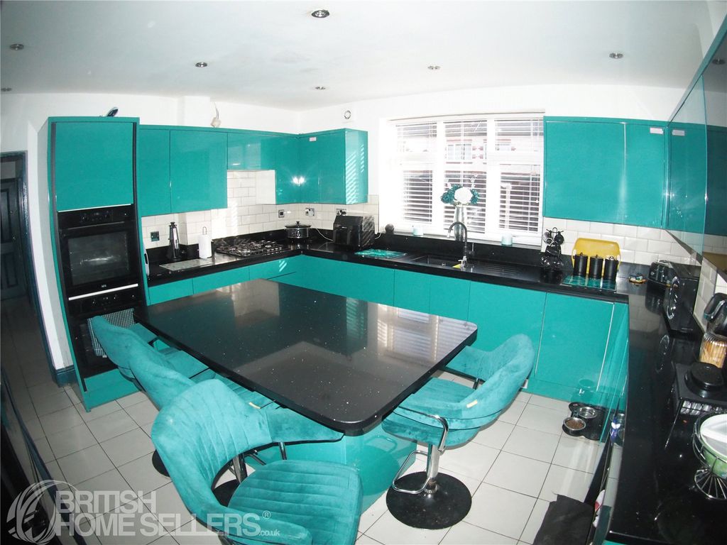 Property photo 2 of 20 Picture No. 09