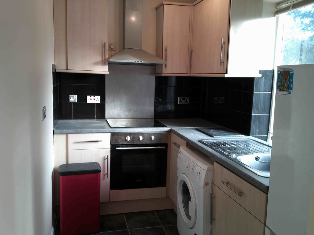 Property photo 2 of 5