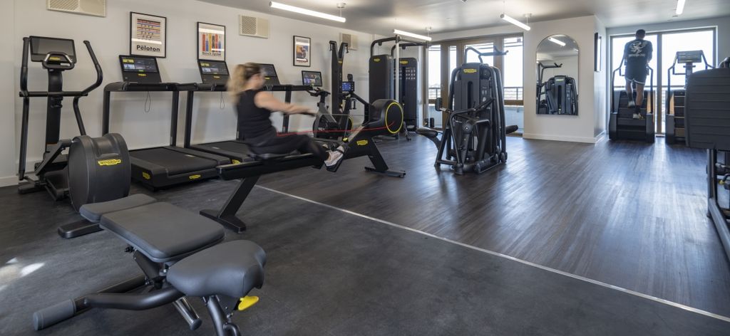 Property photo 2 of 18 Gym Shot