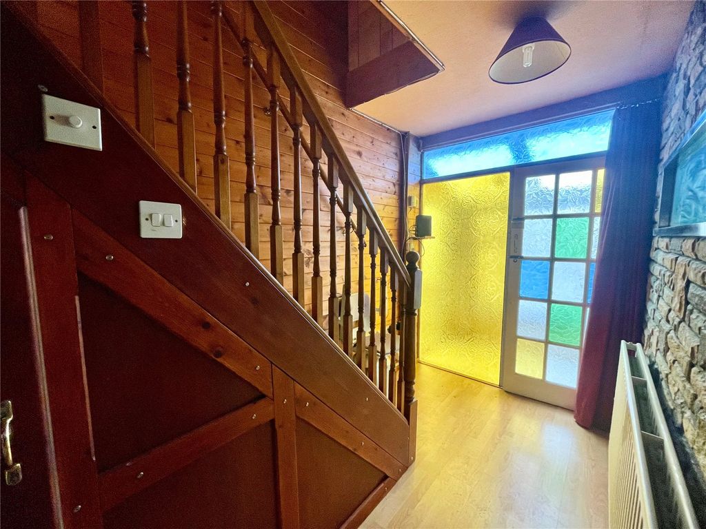 Property photo 2 of 13 Hallway