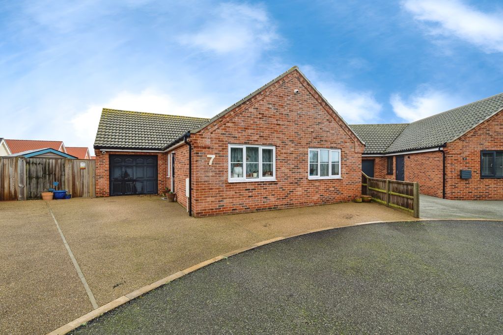 Property photo 1 of 22 Front View