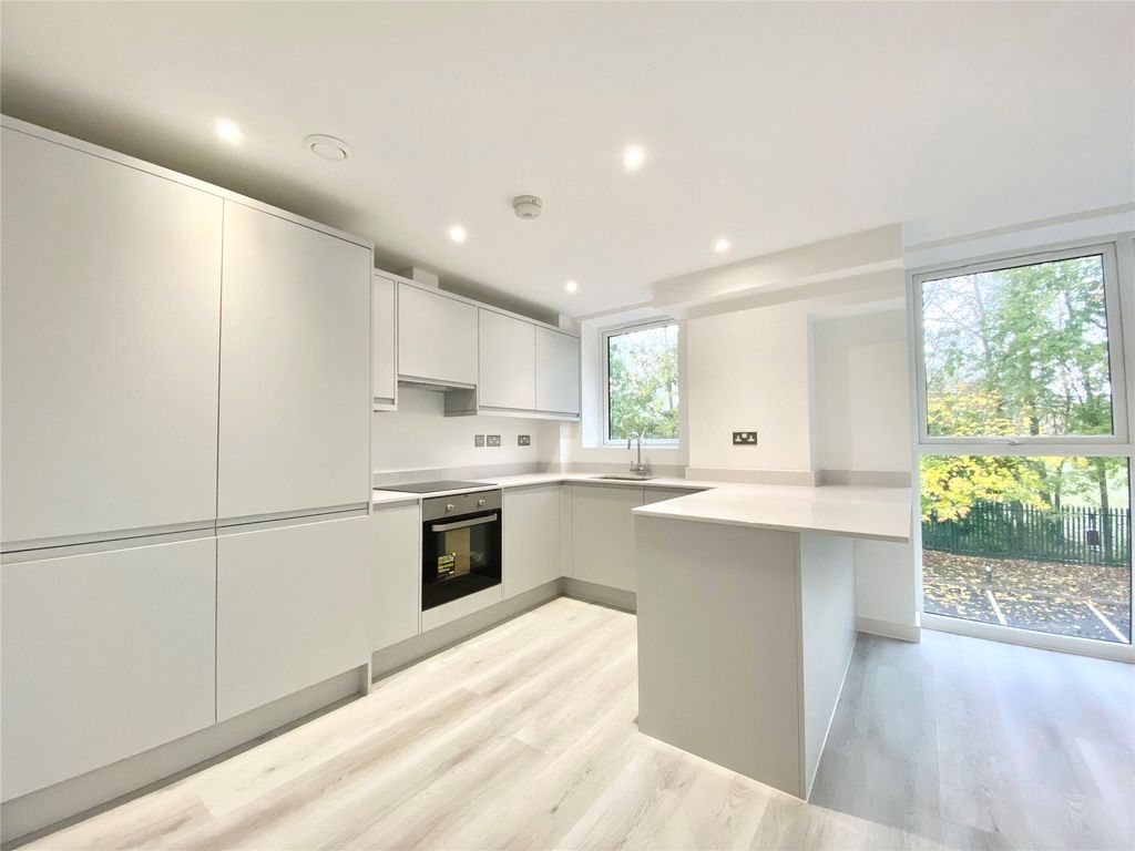 Property photo 2 of 9 Picture No. 03