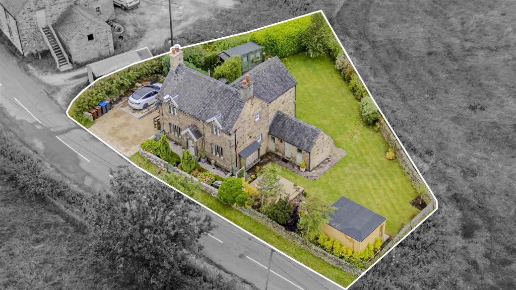 Property photo 2 of 54 Drone