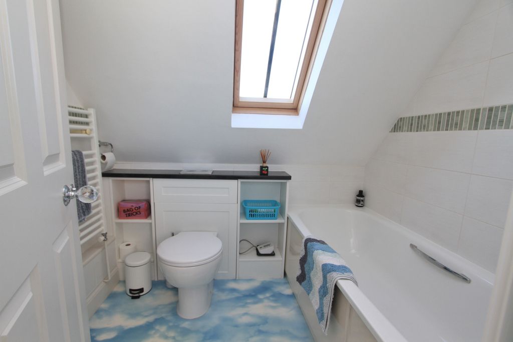 Additional image 22 of 5 bed flat for saleGaudick Road, Eastbourne BN20