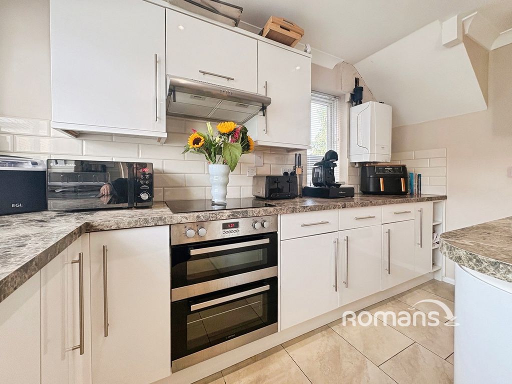 Property photo 3 of 15 Pbox-Img.Jpg