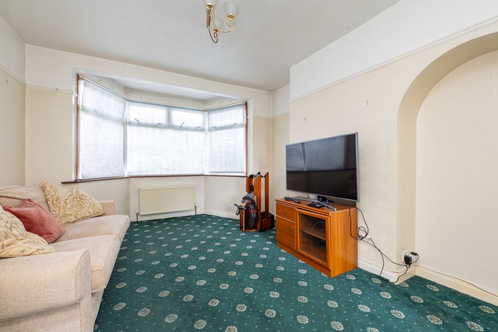 Property photo 2 of 26 Picture No. 03