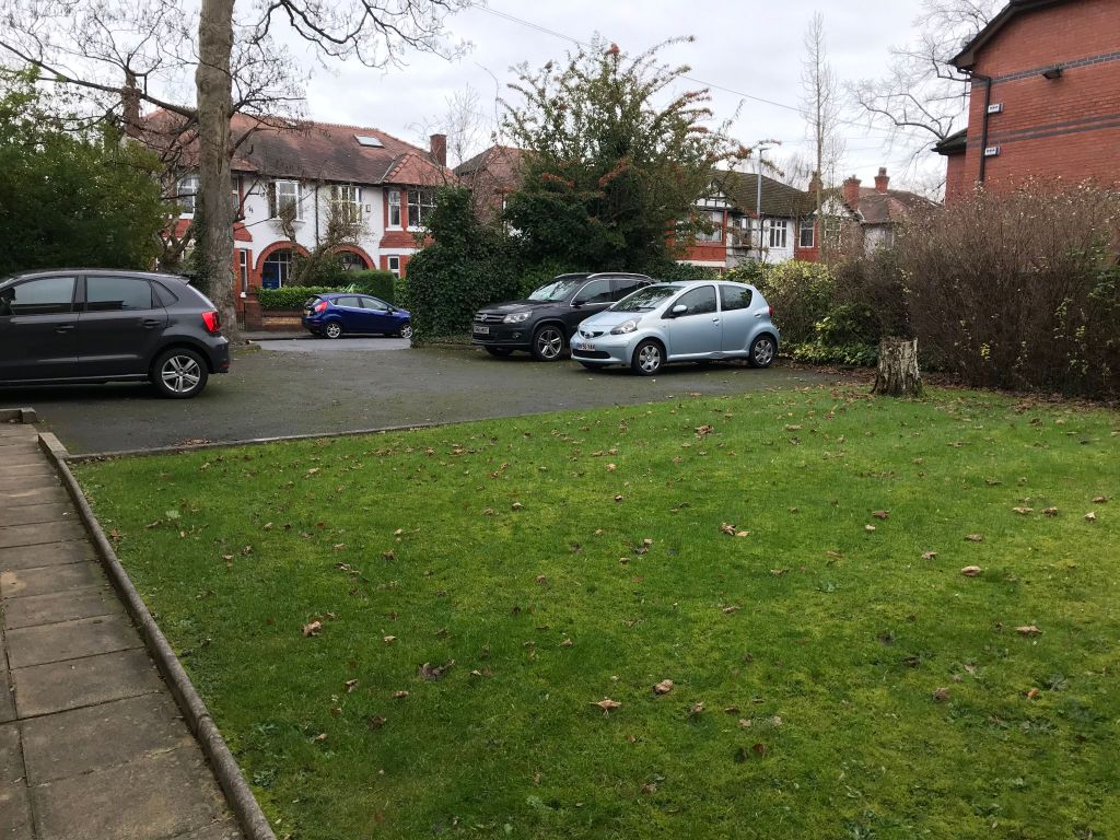 Property photo 2 of 12 Photograph 2