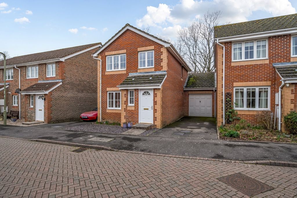 Property photo 1 of 13 Picture No. 16