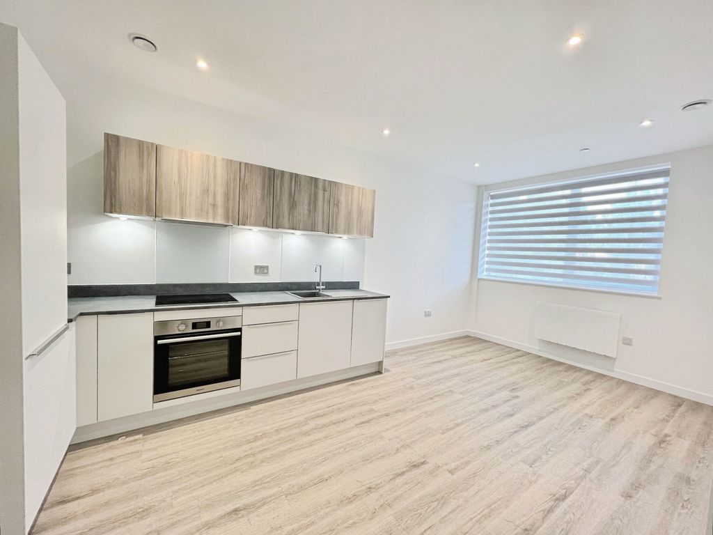 Property photo 2 of 5