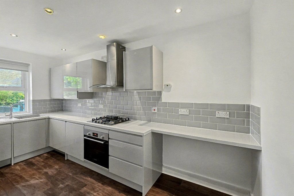 Property photo 2 of 7 Picture No. 04