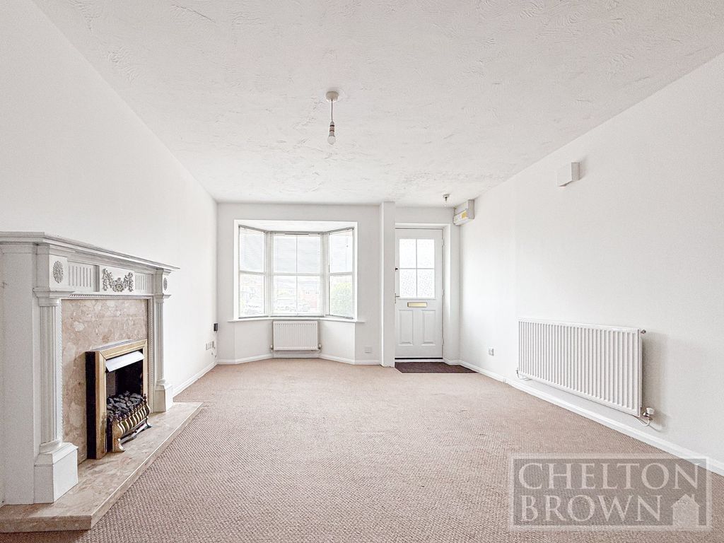 Property photo 2 of 18 Living Room
