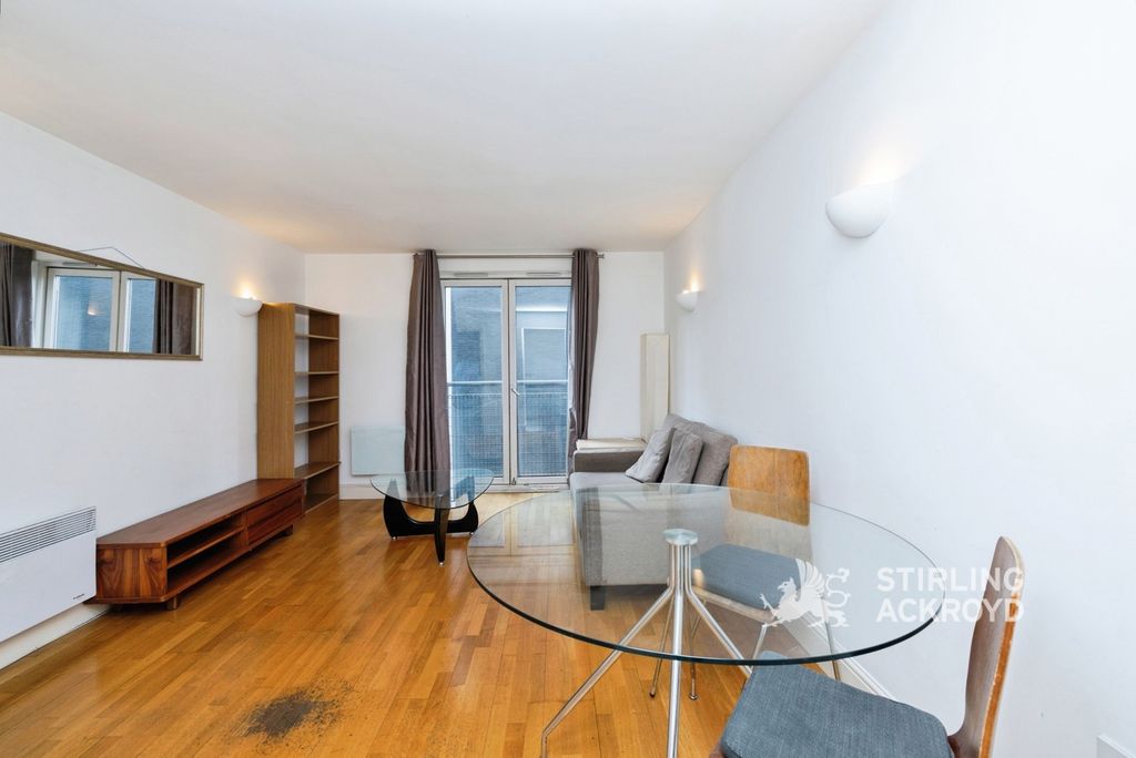 Property photo 3 of 20 Pbox-Img.Jpg