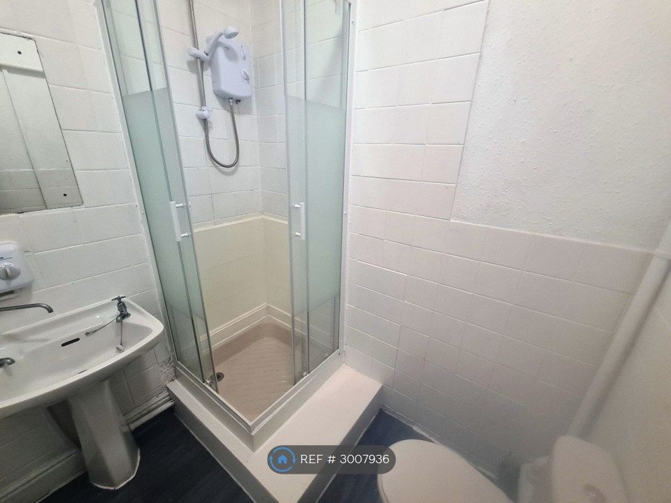 Property photo 3 of 3