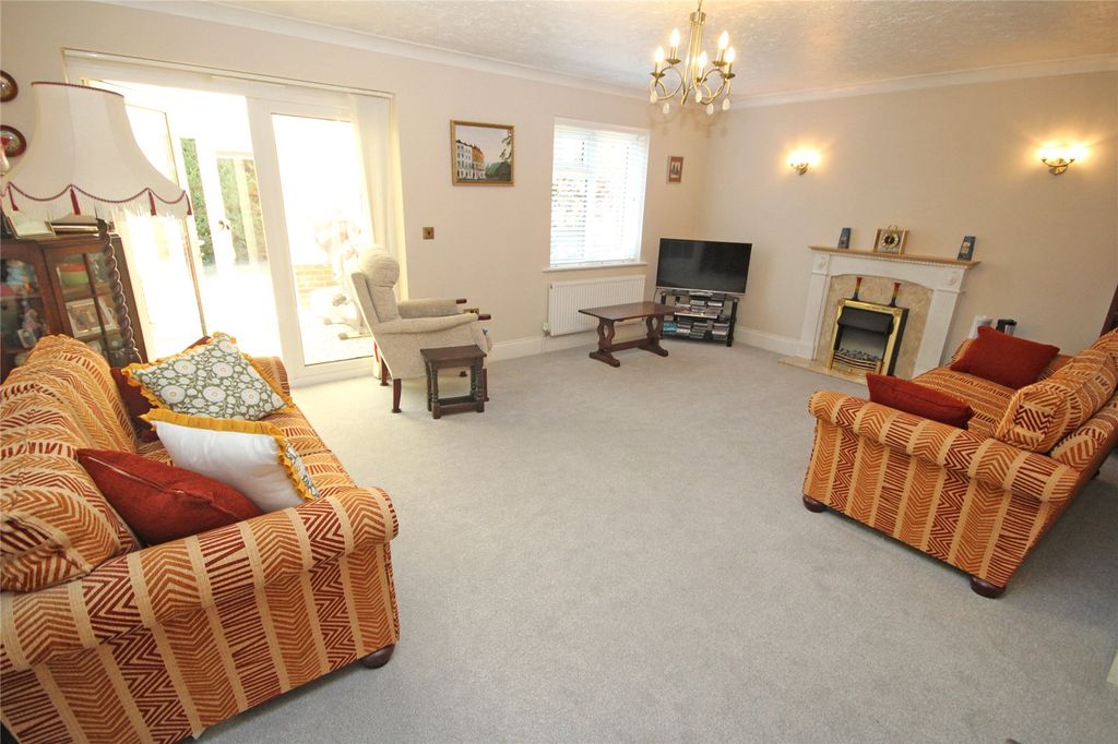 Property photo 3 of 14 Picture No. 09