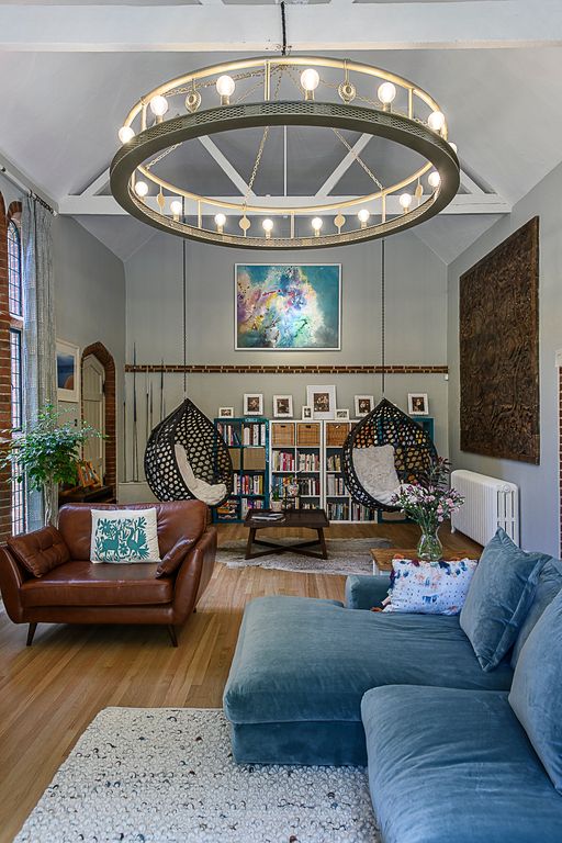 Property photo 3 of 28