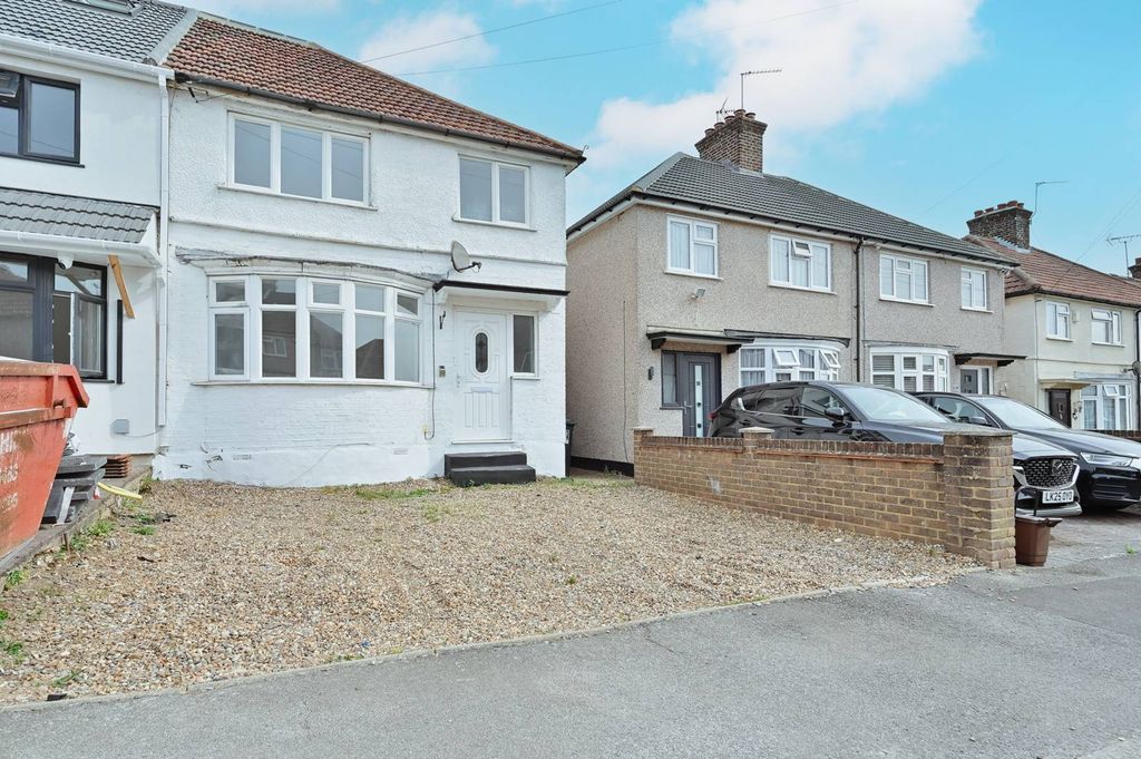 Property photo 2 of 20