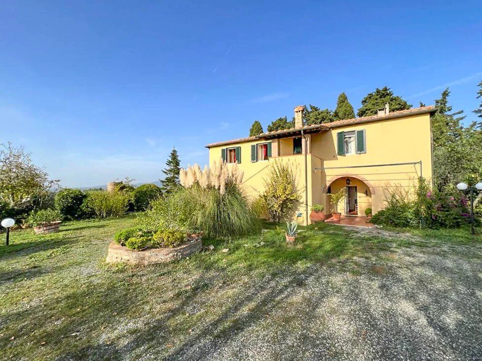 Property photo 3 of 36