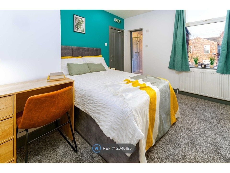 Property photo 2 of 5