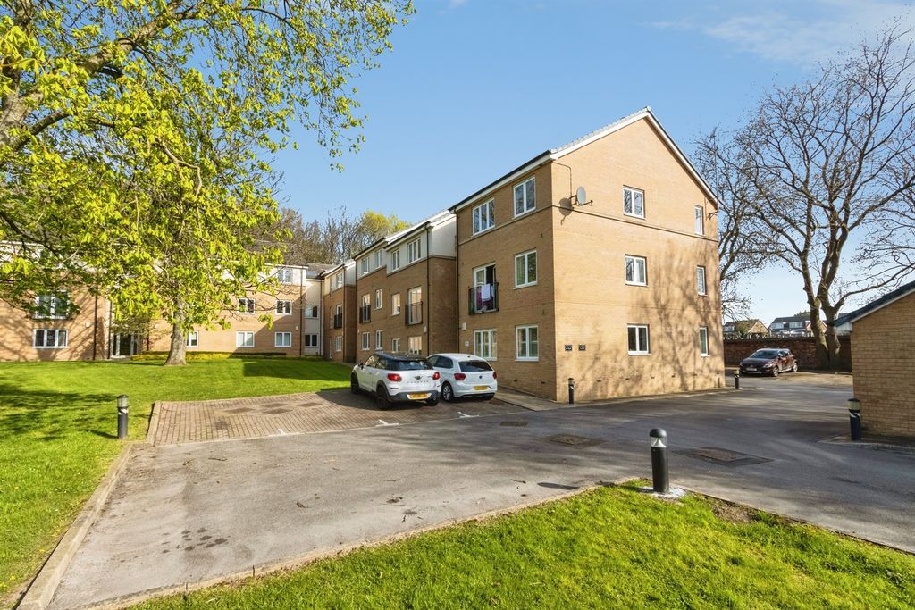 Property photo 1 of 10