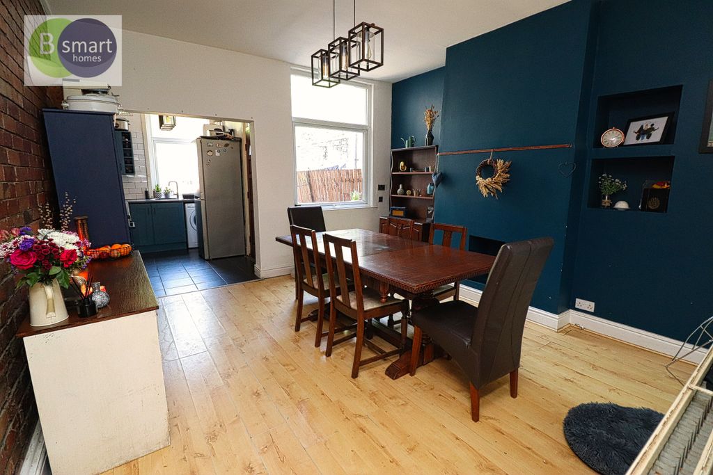 Property photo 3 of 14 Img_3492