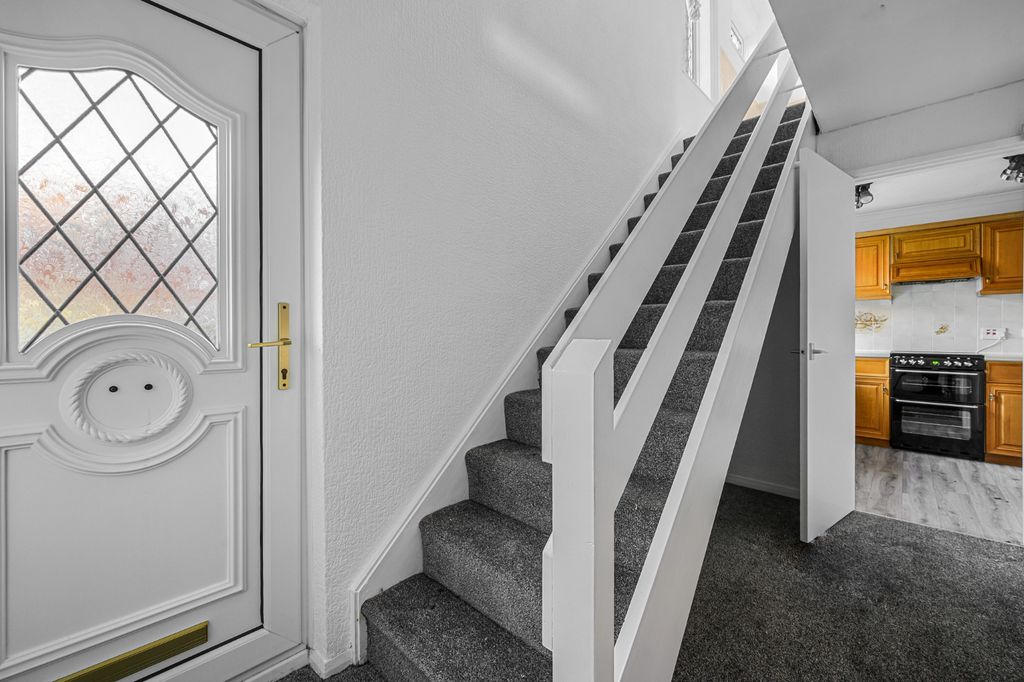 Property photo 2 of 12 1975133