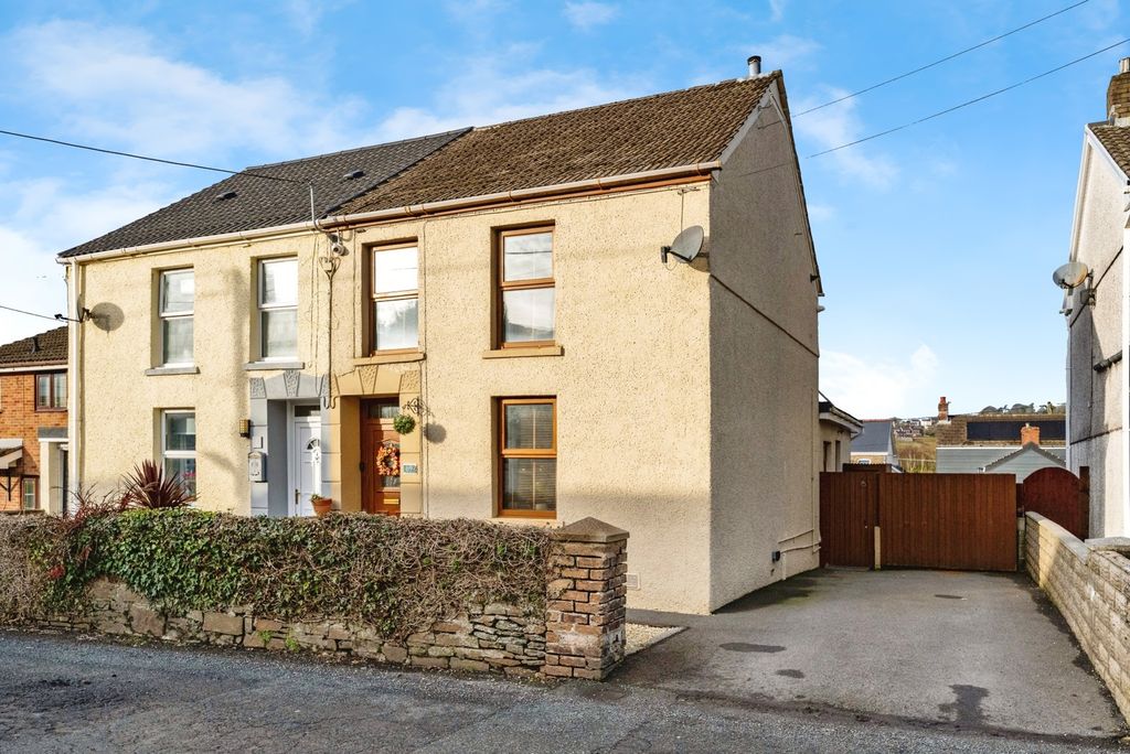 Property photo 1 of 20 Pbox-Img.Jpg