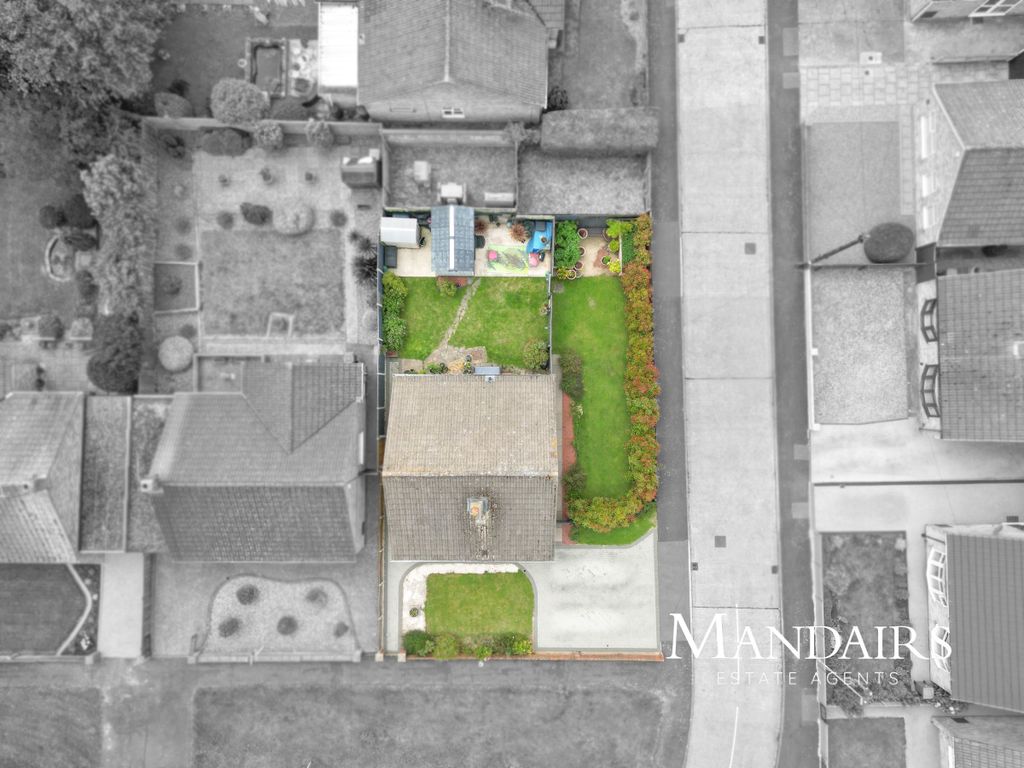 Property photo 1 of 27