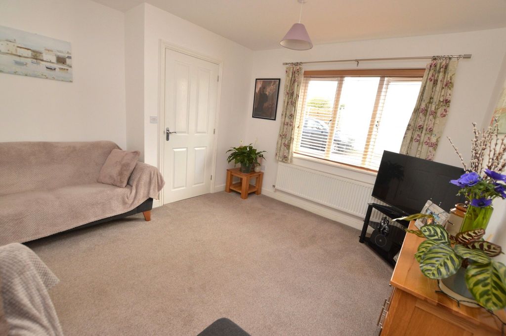 Property photo 2 of 16 Picture No. 09