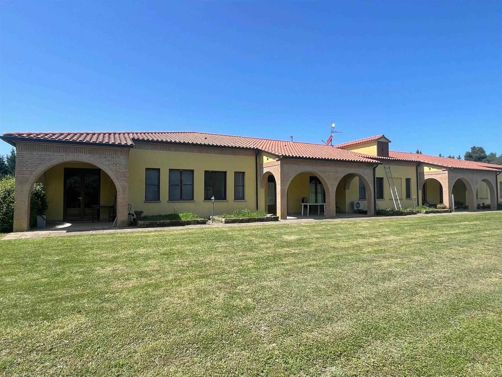 Property photo 1 of 30